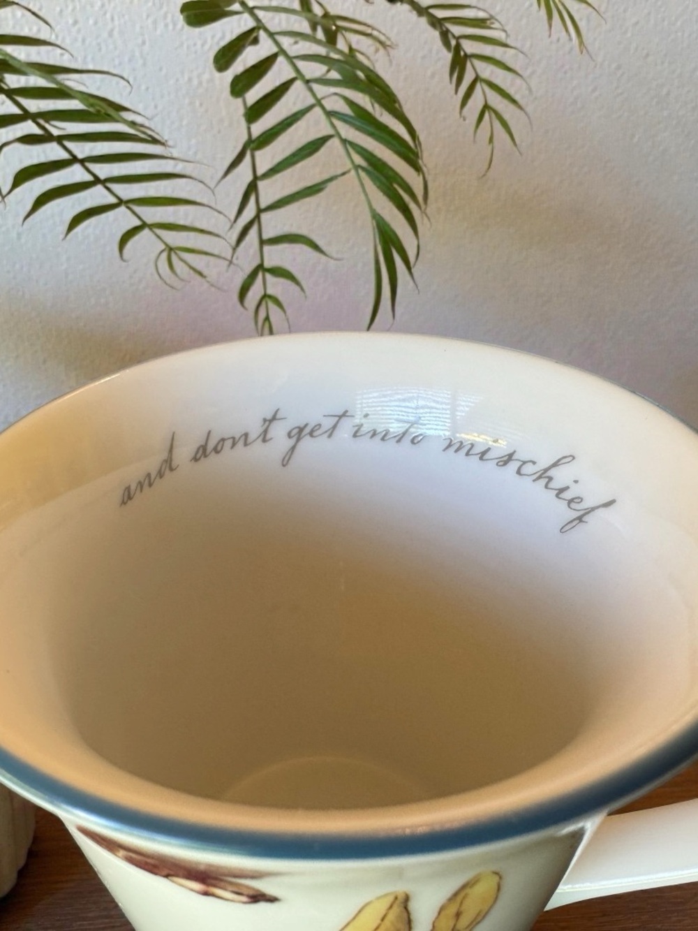 Peter Rabbit Garden Vegetables Ceramic Coffee Mug Cup Beatrix Potter - Picture 11 of 12
